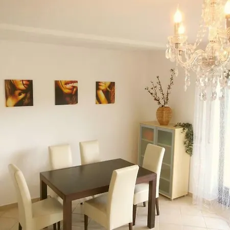 Villa Waldallee - Ferienwohnung Eppstein Экстерьер фото